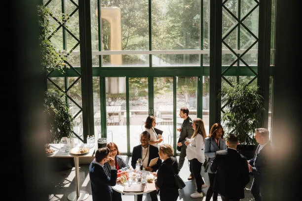 MICE Tourism vs Traditional Business Travel