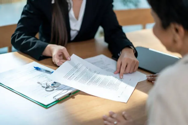 Corporate procurement team evaluating a MICE agency proposal, project team, pricing and event capabilities