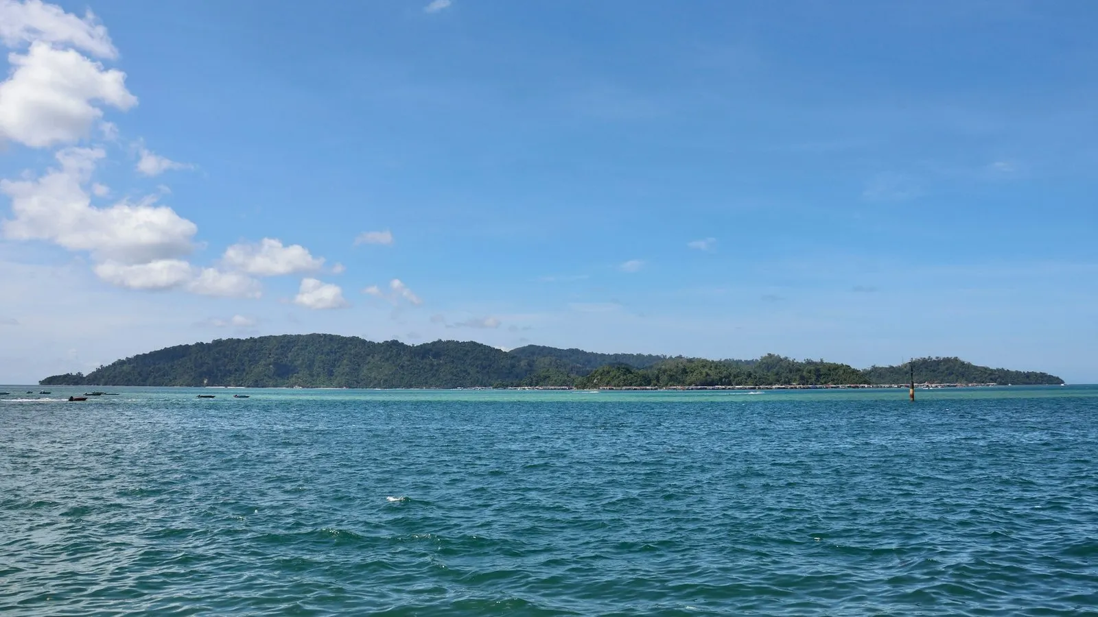 Green island in Tunku Abdul Rahman Park off Kota Kinabalu, Sabah, a popular island day for incentive groups